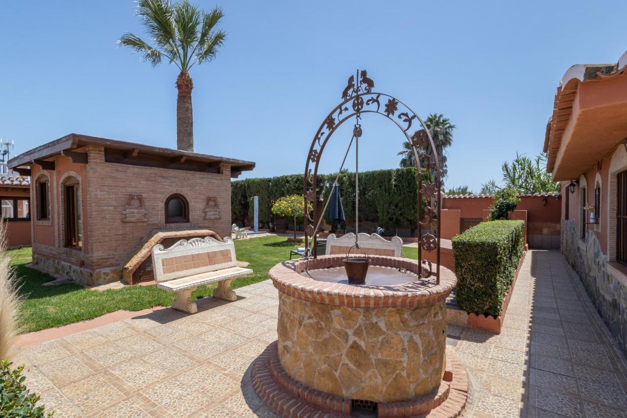 Villa Torres موتريل المظهر الخارجي الصورة