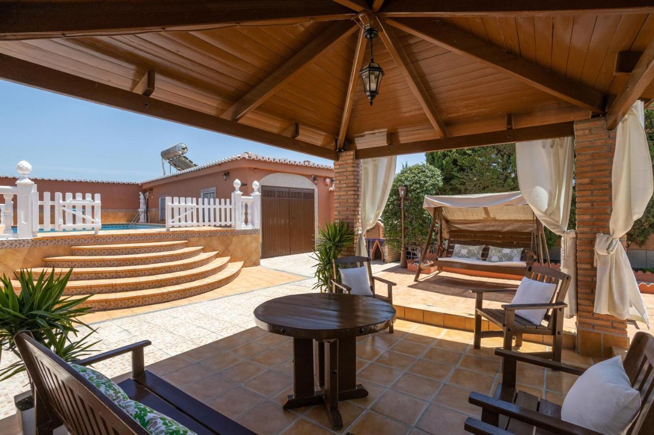 Villa Torres موتريل المظهر الخارجي الصورة